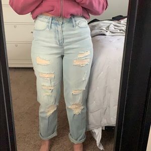 Hollister mom jeans